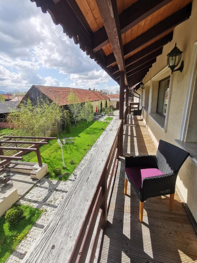 Pensiunea Casa Moga Bucsum Kültér fotó